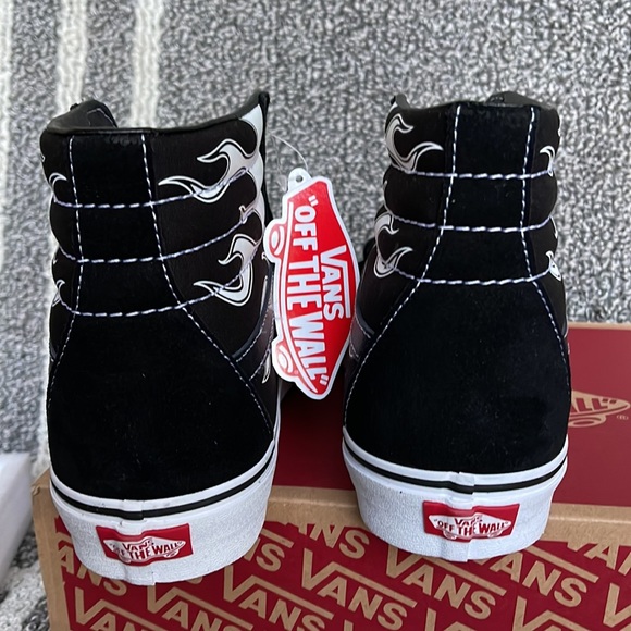 Vans Sk8-Hi Flame Black/White WMNS - Picture 14 of 16